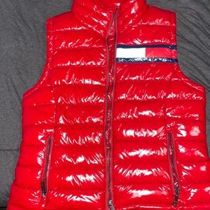 M Tommy Jeans puffer vest. Brand new
